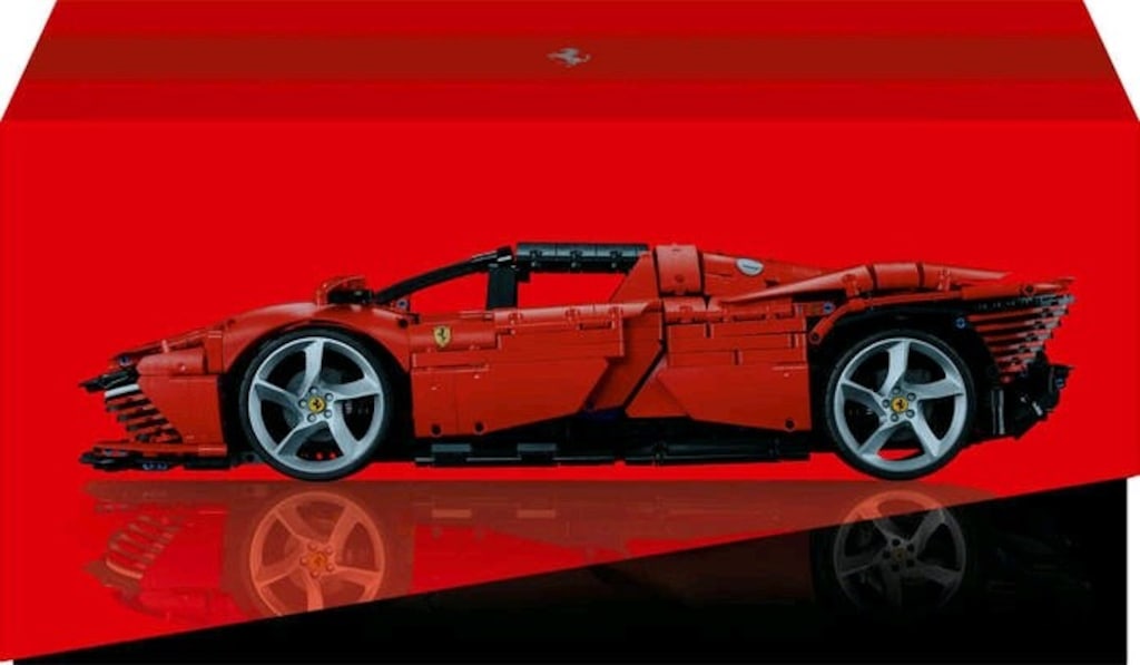 LEGO Technic Ferrari Koleksiyonluk Model