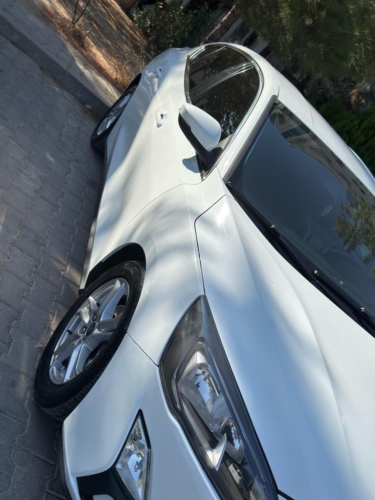 2020 model Ford focus - 5
