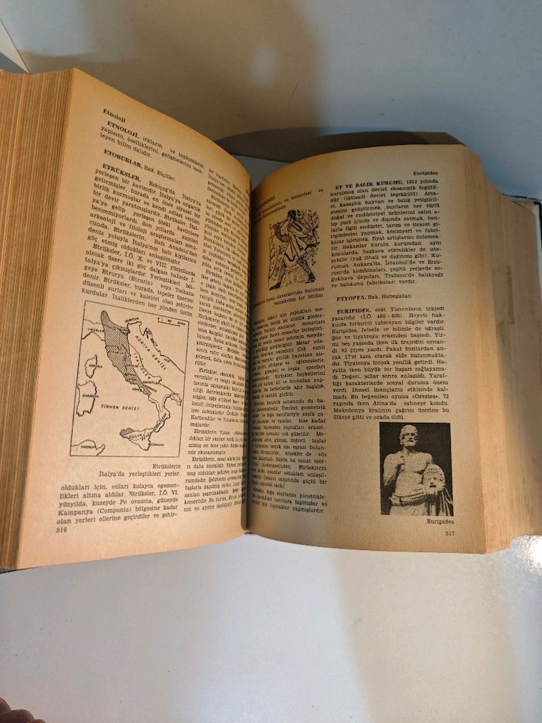 meraklısına... gençler için genel bilgi ansiklopedisi. 1981 basım. - 7