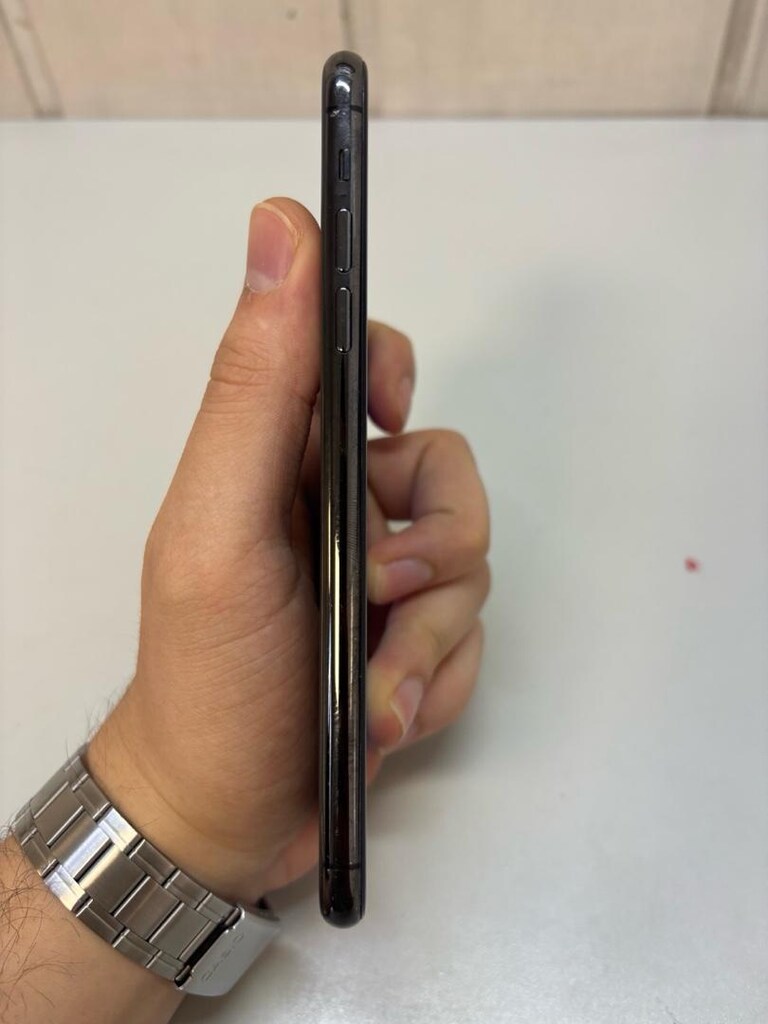 Sahibinden iPhone 11 Pro Max - Değişensiz - Kullanıma Açık - 8