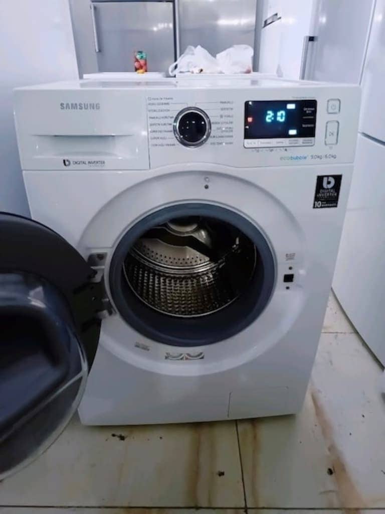 12.000 TL Etkin 12.000 TL Etkin 12.000 TL Etkin Samsung 9 Kg yıkama 6 - 2