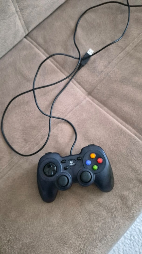 logitec F310 kablolo game pad joystick - 4