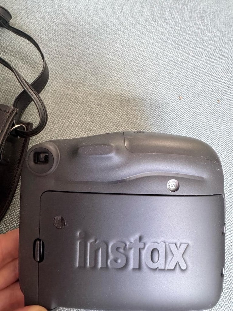 Fujifilm Instax Mini 11 – Charcoal Gray (siyah/gri). - 4