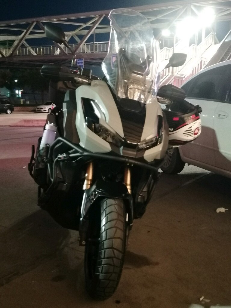 Honda Adv 350 - 7