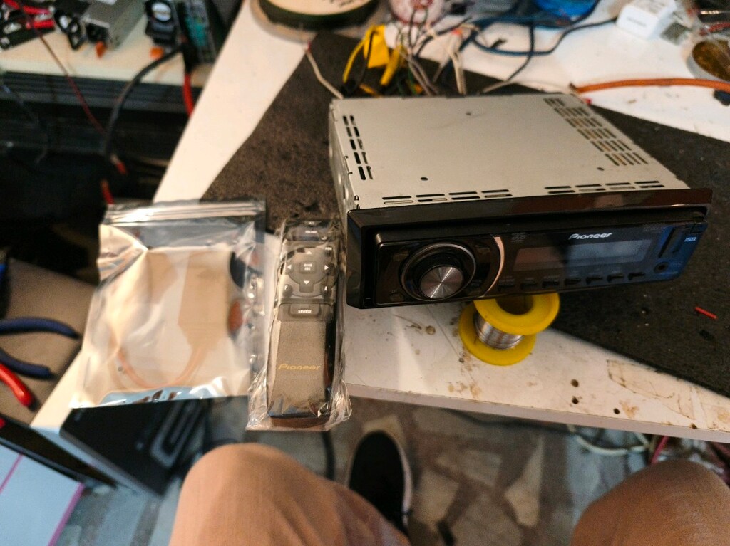 Pioneer dvh 4150 UB - 6