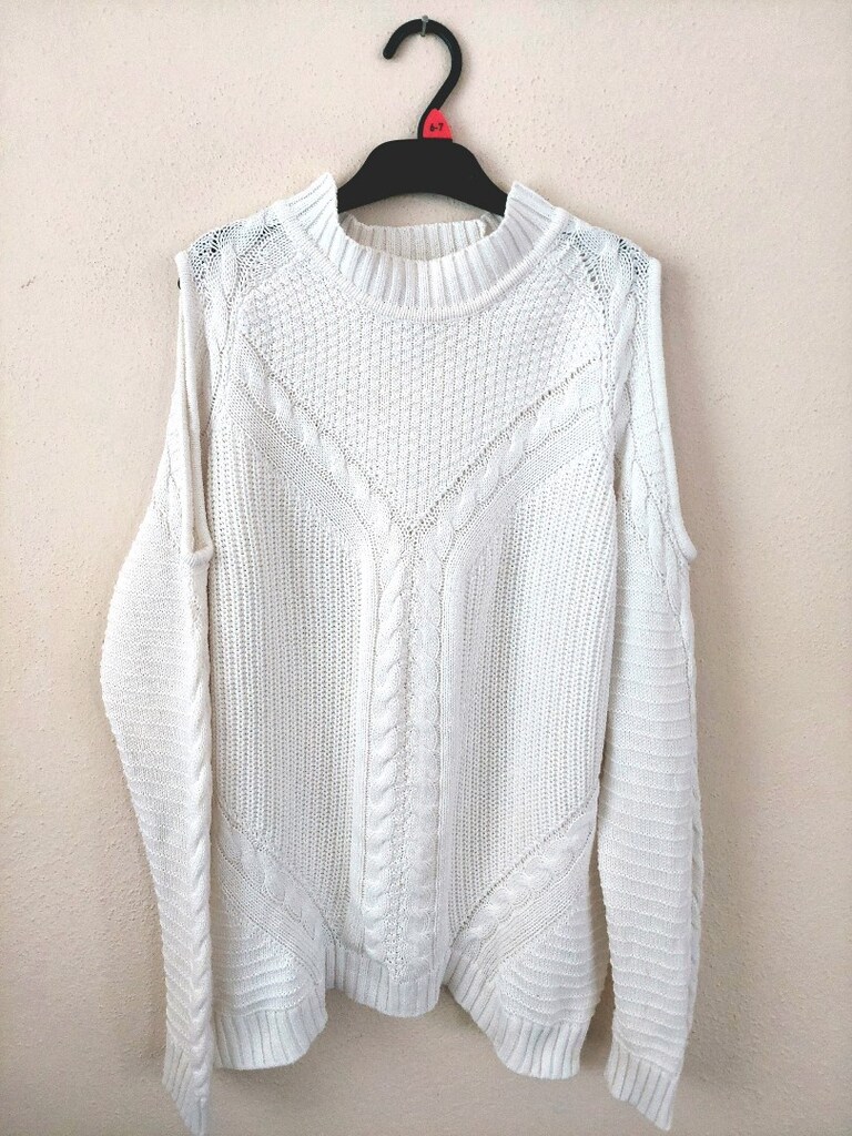 H&M kadın omuz açık detaylı triko kazak