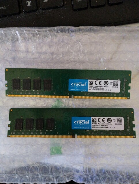 Crucial 16 GB RAM Kit (2x8 GB) DDR4 2666 MHz CL19 1.2V Masaüstü RAM