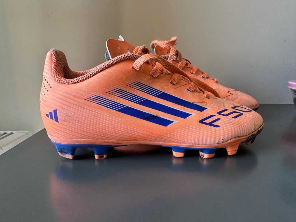 Adidas F50 çocuk kramponu