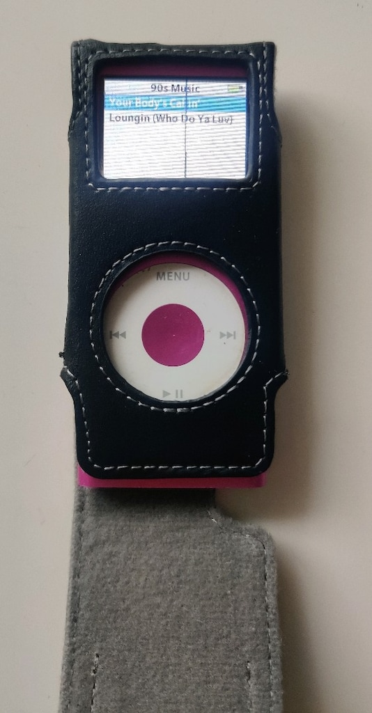 APPLE IPOD NANO A1199 2. NESİL PEMBE 4GB. - 4