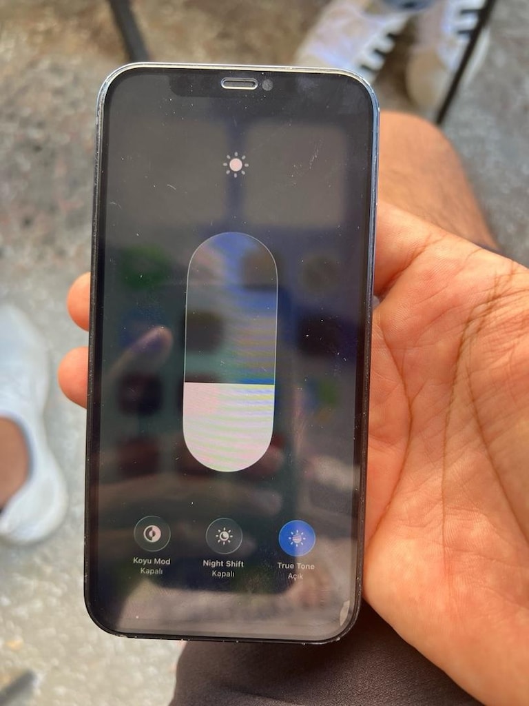 yurtdışı 12 64 gb pil 100 fiziki e sim modeli - 3