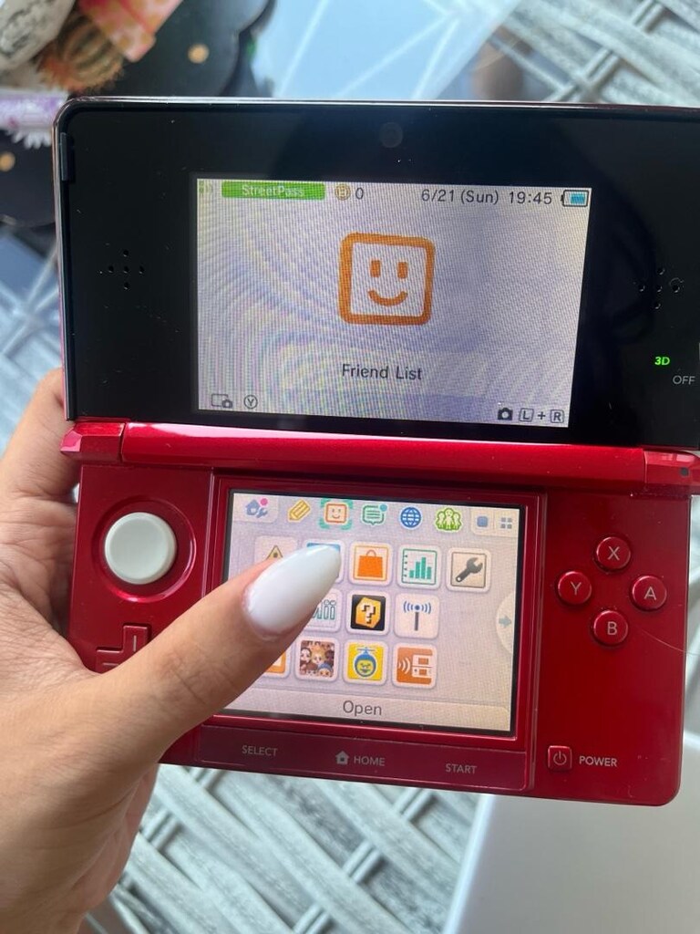 Nintendo 3DS Region Free Console - 2