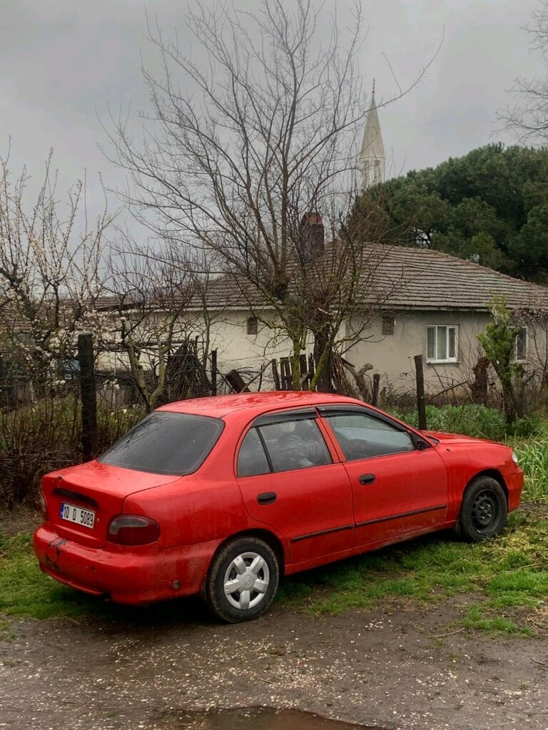 Hyundai accent - 10