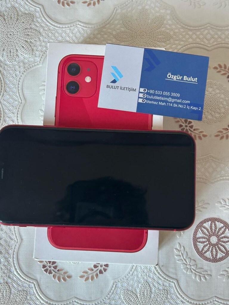 iPhone 11 kırmızı - 3