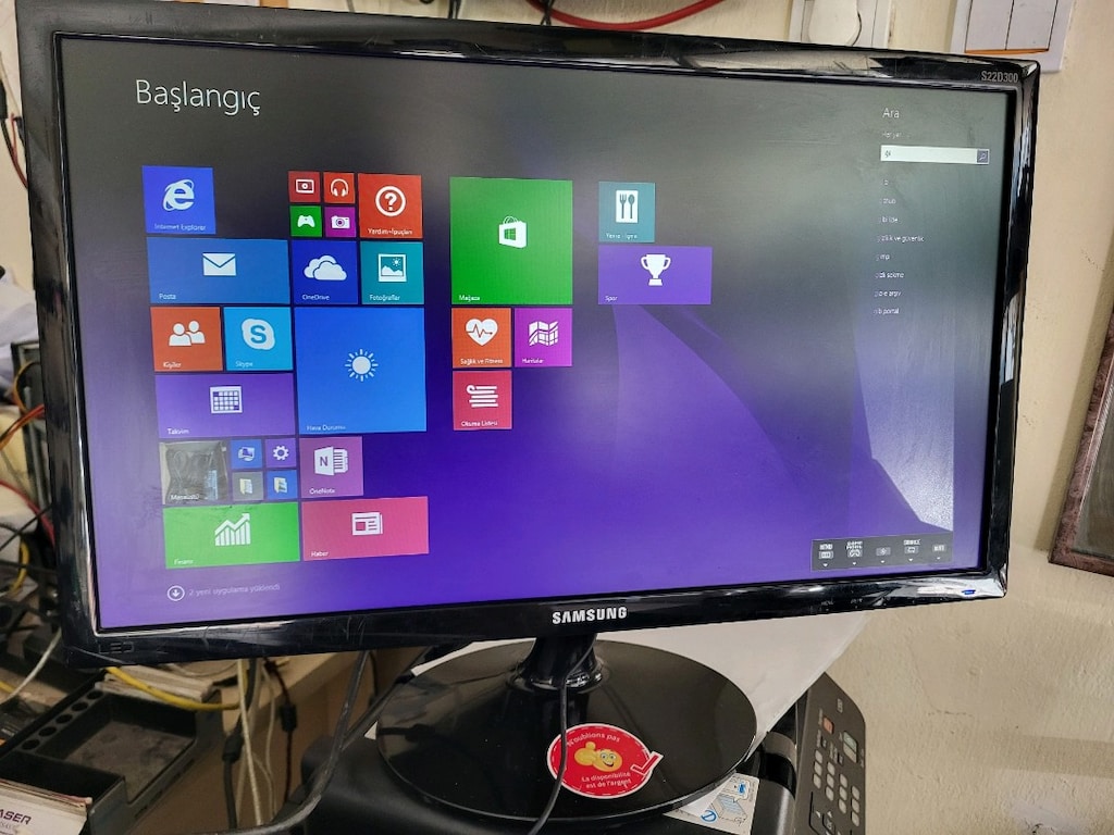 SANSUNG 21.5 İNÇ LED MONİTÖR 14 VOLT ADAPTÖR KABLO DAHİL SORUNSUZ - 2