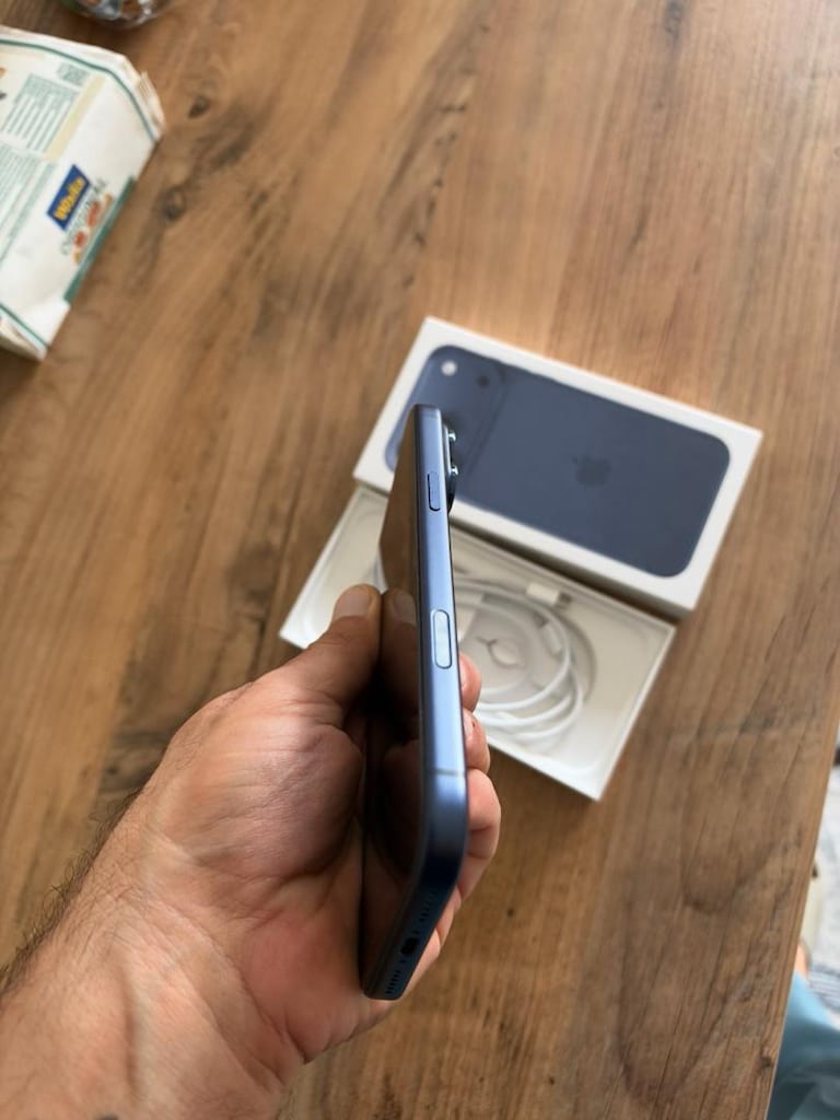 TERTEMİZ İPHONE 17 PRO MAX 512 GB - 3