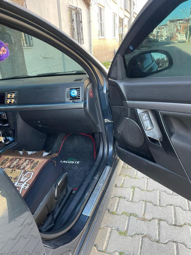 Opel vectra 1.6 confort - 11