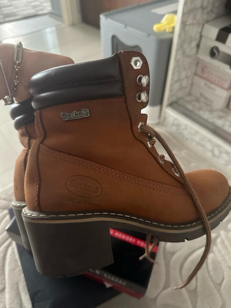 Kadın Bot 37 numara Dockers - 17