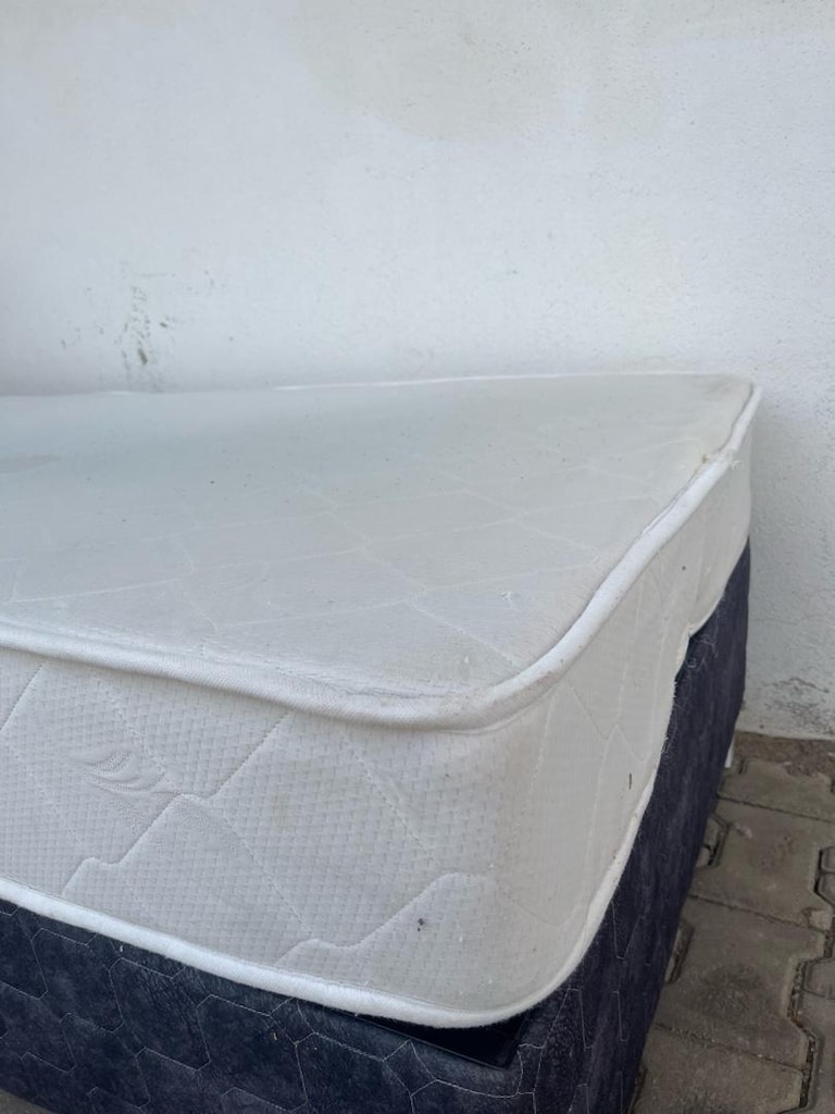 Yatak baza başlık az kullanılmış iyi durumda - 9