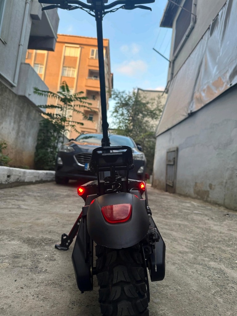 GORİLLA ELEKTRİKLİ SCOOTER/,Çift süspansiyon 1200volt - 4