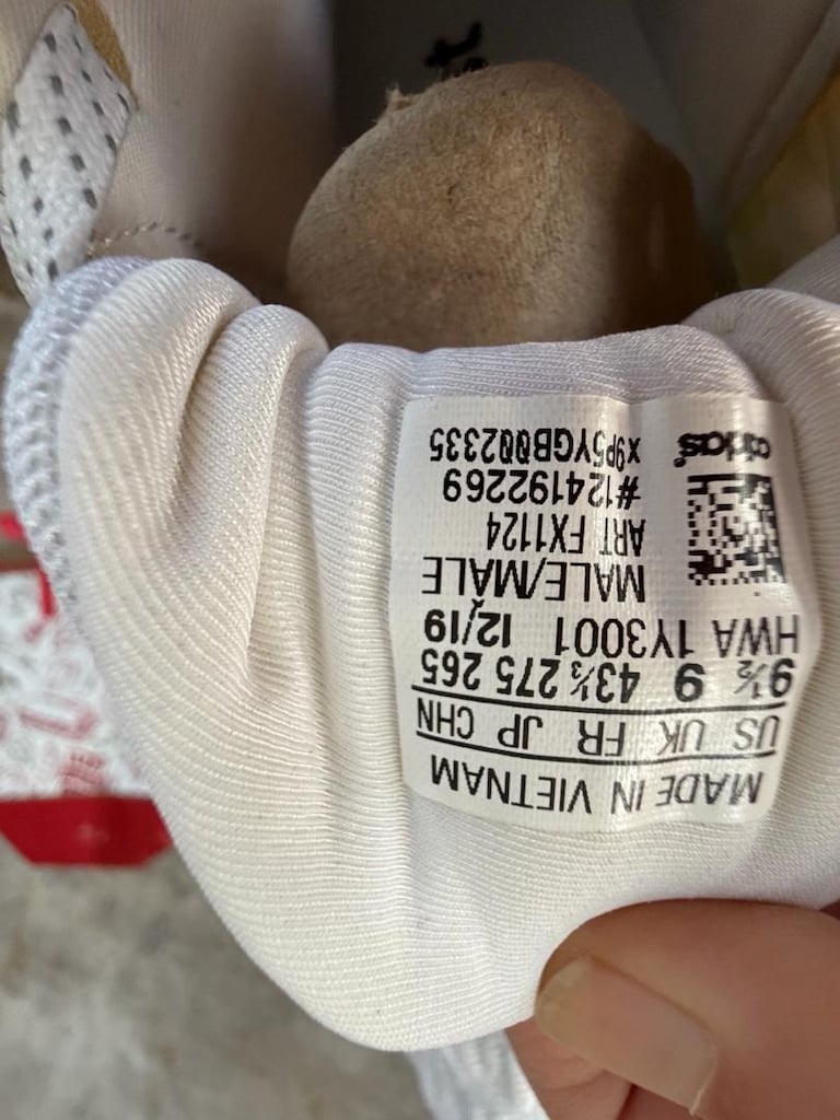 Adidas boost sneaker - 7