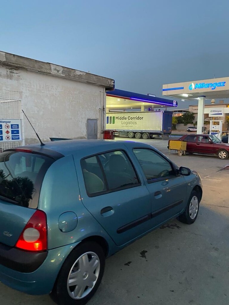 renault clio 1.2 16v - 9