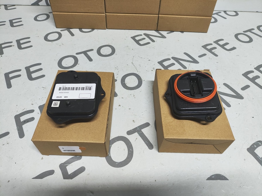 FORD KUGA ADAPTİF AFS FAR BEYNİ SIFIR 90100295 - 2