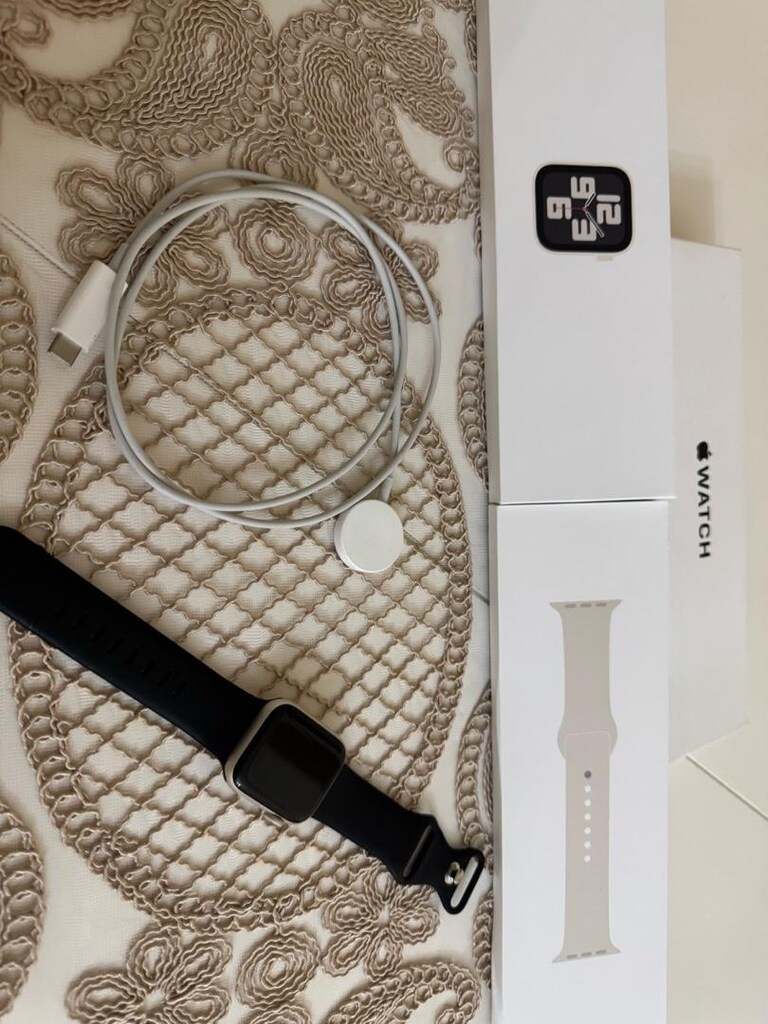 Apple Watch SE 2. nesil 40 mm - 4