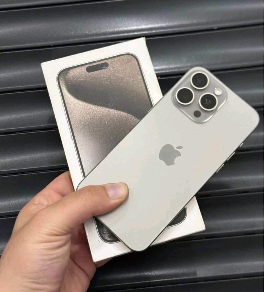 15 promax 256 gb
