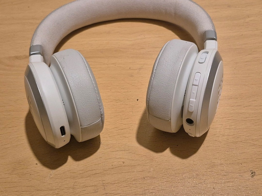 JBL Live 670NC Bluetooth Kulaklık - 5