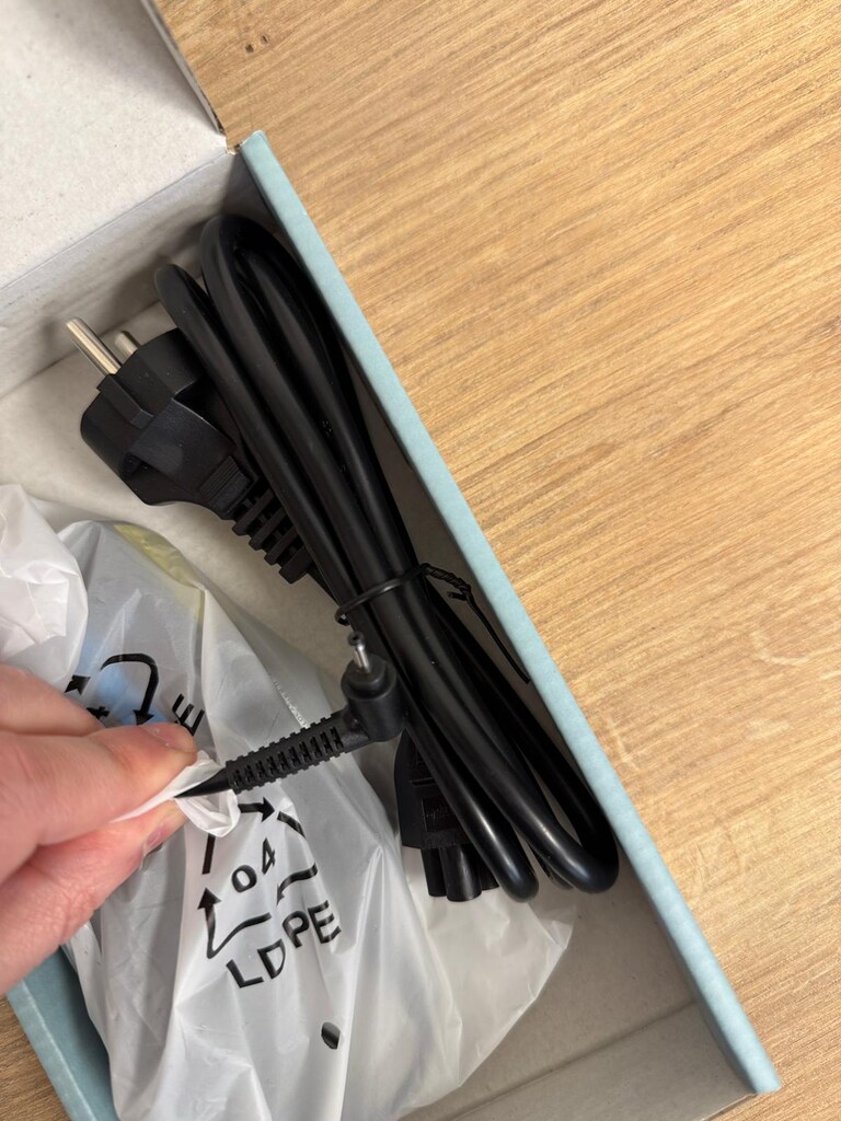 Acer Laptop Notebook Adaptör 19V 2,37A - İnce Uç - 2