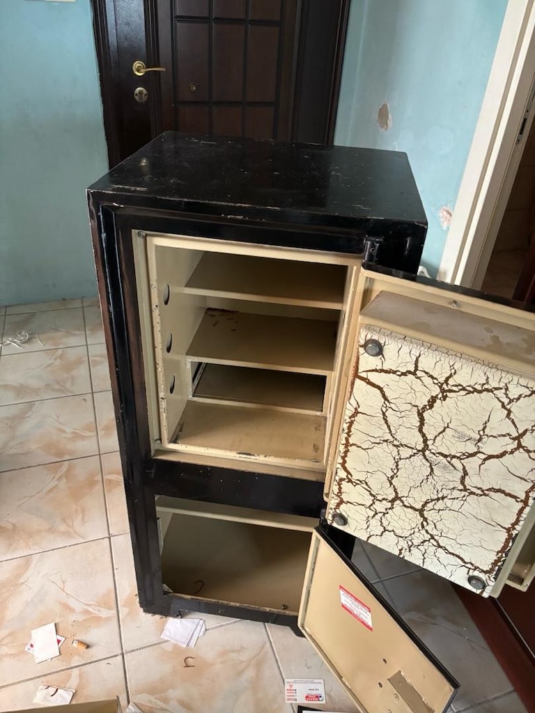 20 Yıllık Ağır Çelik Kasa – 250 Kg Civarı – Çok Güvenli – Pazarlık Var - 7