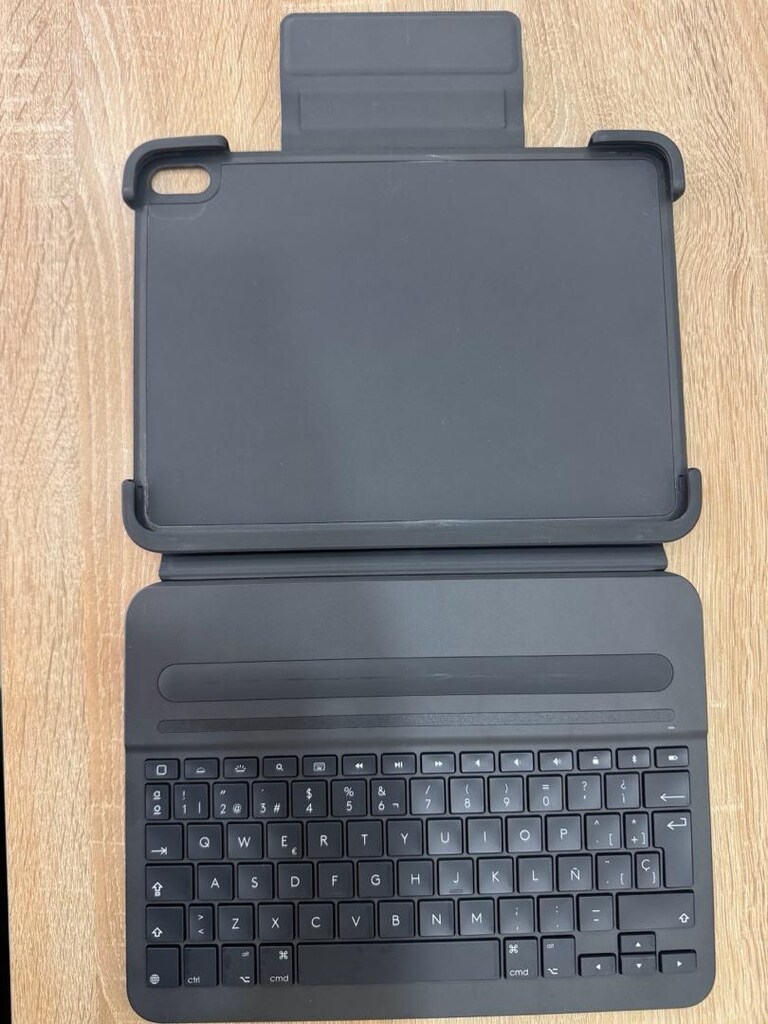 ipad 4.nesil Logitech klavye - 2