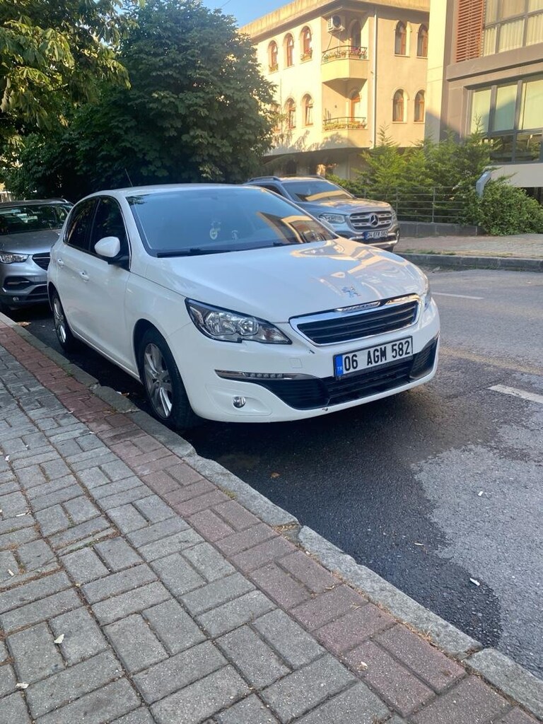 Peugeot 308