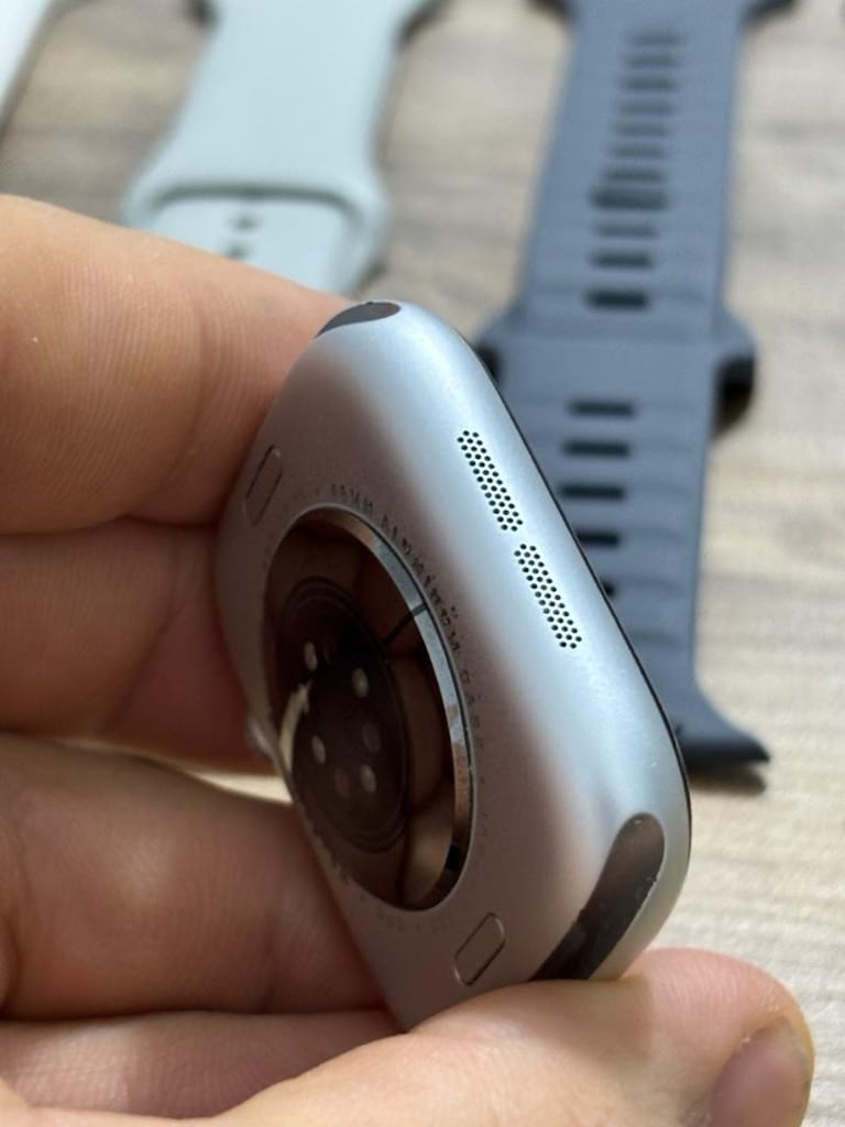 Apple Watch Series 11 Gprs 46 mm Silver - 11