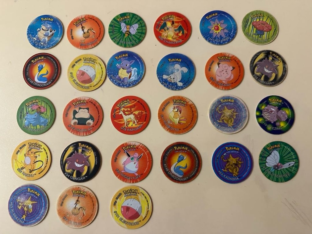 Pokemon TASO Kart Dino Digimon Beyblade Mortal Kombat Street Fighter - 6