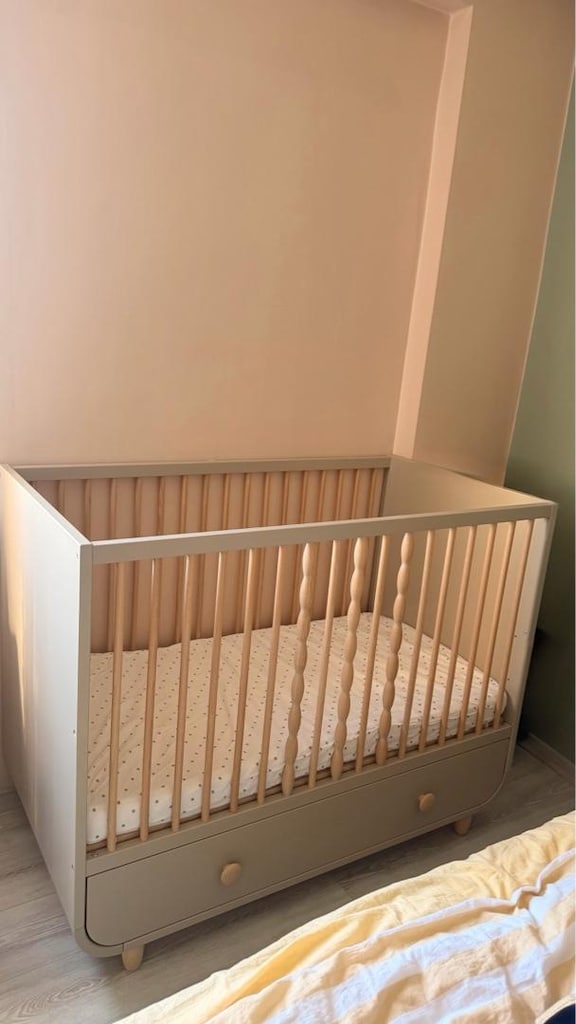 IKEA MYLLRA Bebek Karyolası | Bej | Şilte ve Ek Aksesuar Dahil - 5