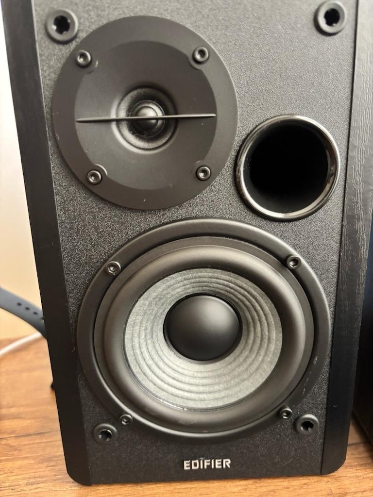 2.1 Hoparlör Ses Sistemi: Edifier R1280DBs ve T5 Subwoofer - 6