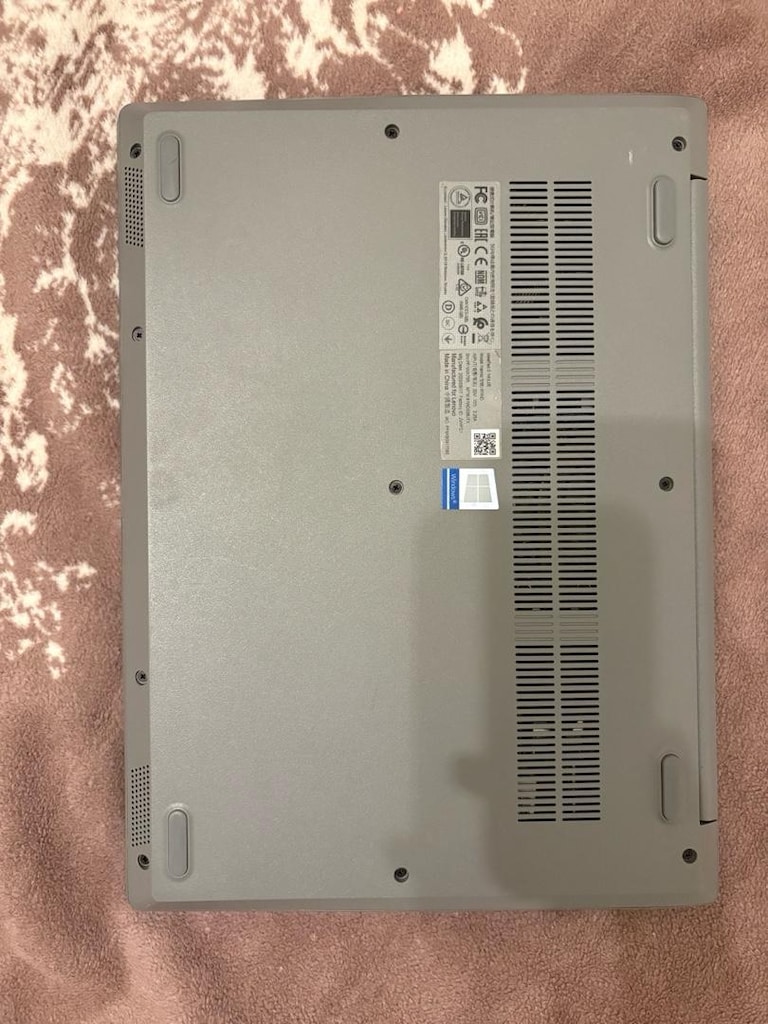 Lenovo IdeaPad 3 14IIL05 | i5 10. Nesil | 8 GB RAM | 256 GB SSD - 3