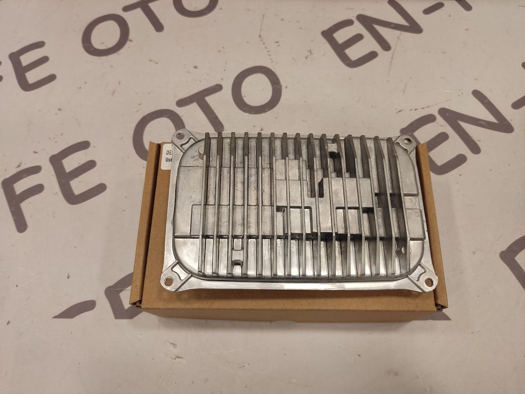 GLA W156 LED FAR BEYNİ A1769001204 A1769008703 - 3