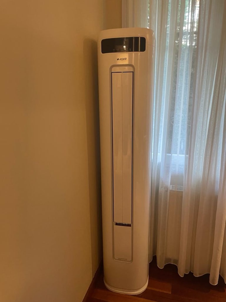 Arçelik Salon Tipi Dikey Klima 26.000BTU - 2