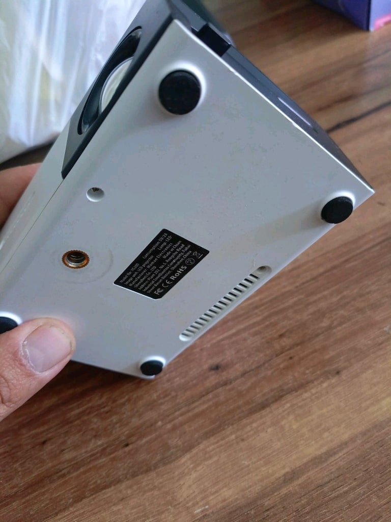 kompakt beyaz mini projektör - 2