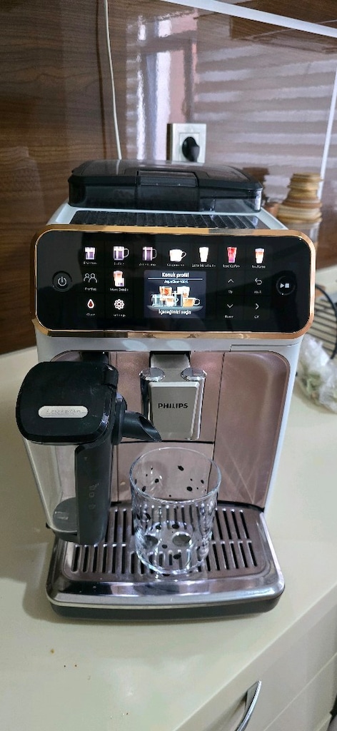 PHILIPS LATTE GO 5550 BEYAZ - 3