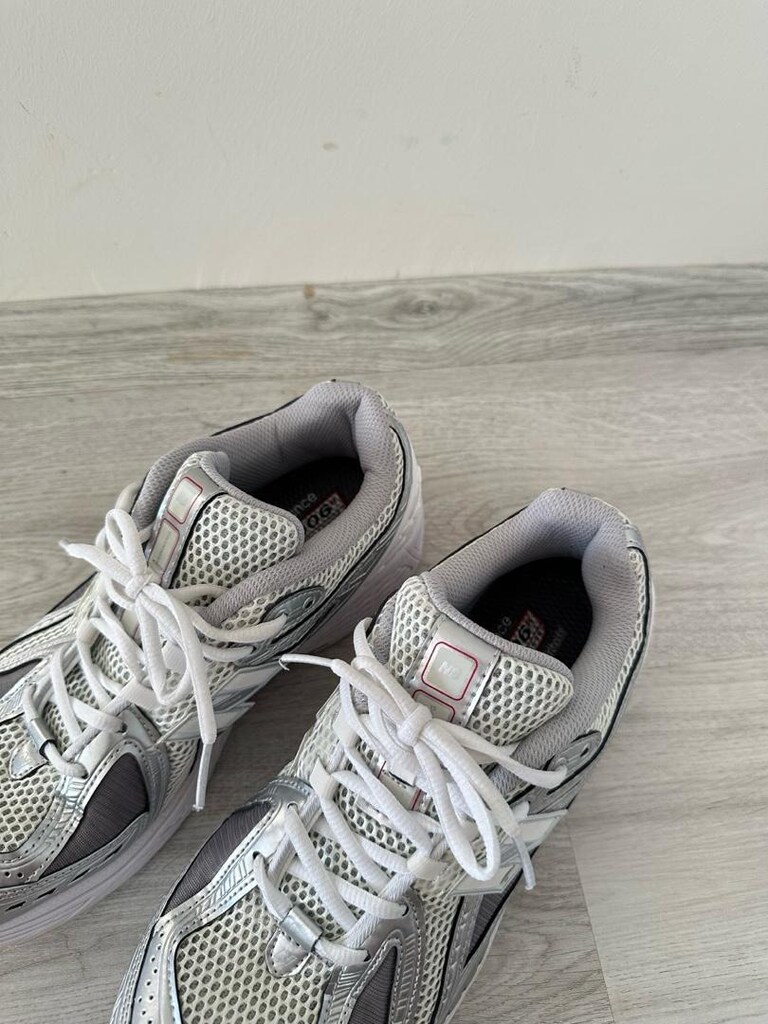 New Balance 1906R Gümüş Gri Renk 44 Numara Sıfır Ürün - 2