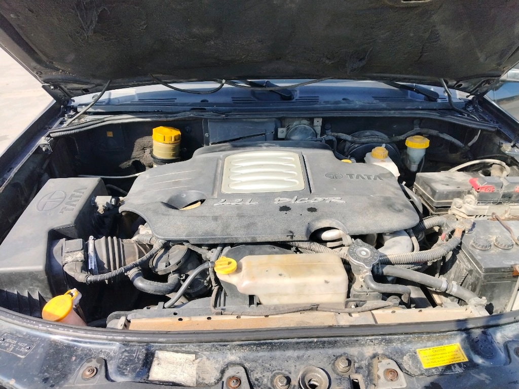 Tata Xenon - 2