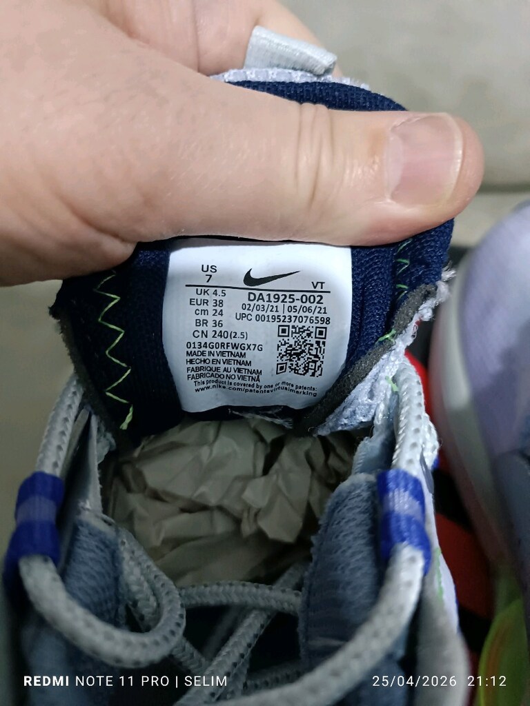 Nike Air Max Sneaker - 6