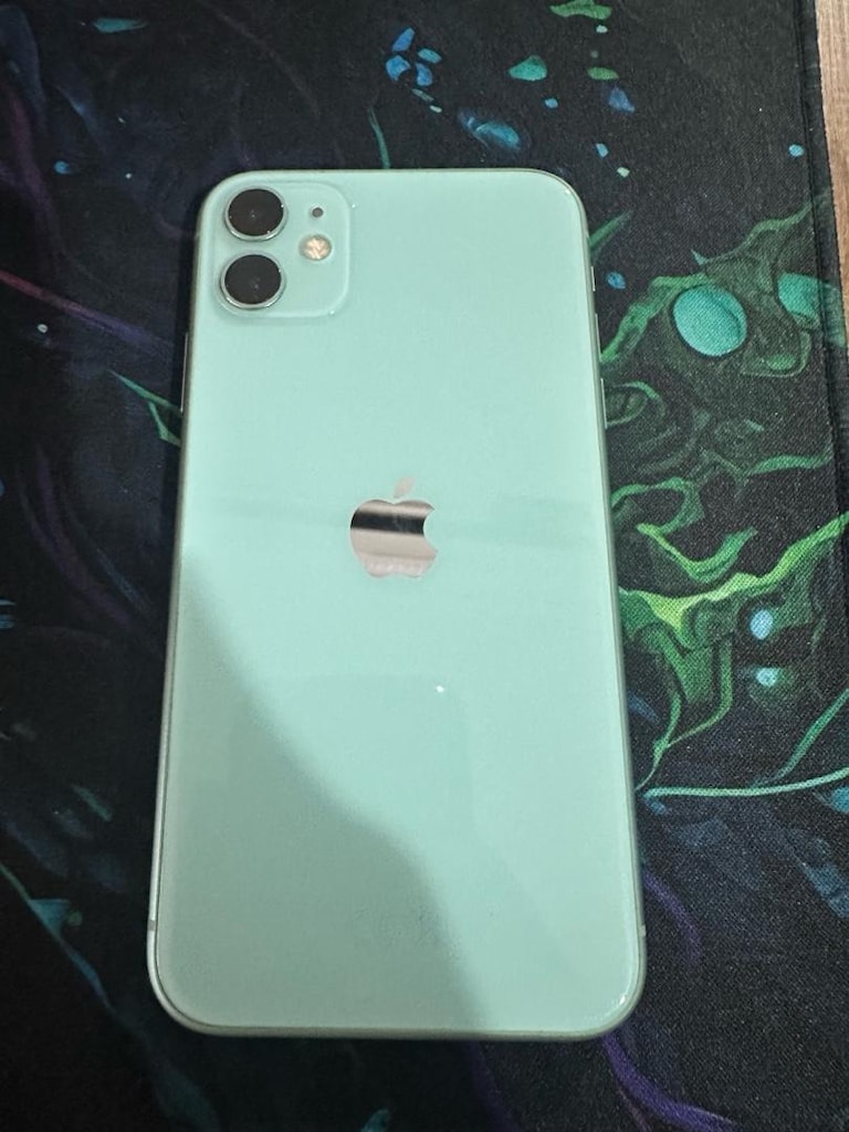İphone 11 64 Gb Tertemiz - 4