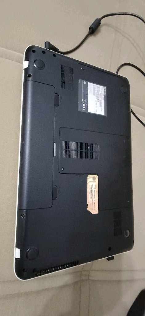 Toshiba i5 3.Nesil laptop - 8