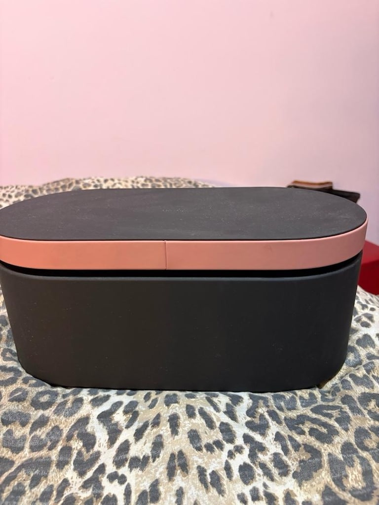 Dyson Airwrap Satılıktır - 2