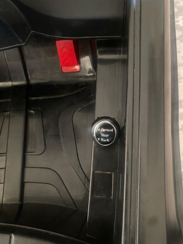 AKÜLÜ ARABA BMW İ8 Modeli - 6