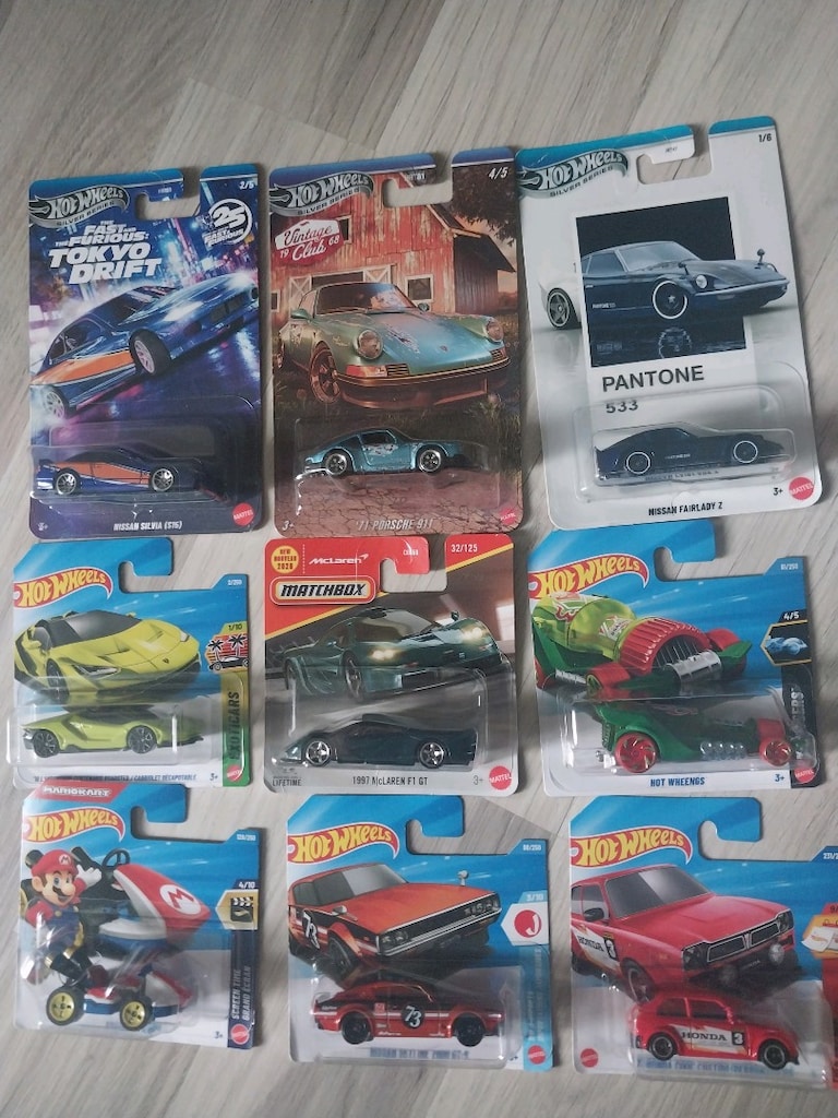 Hotwheels - 2